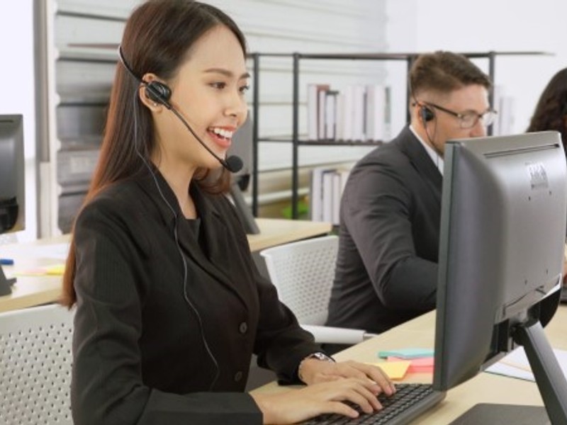 Hỗ trợ khách hàng 33win